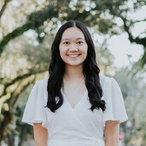 Meet your Posher, Vanessa